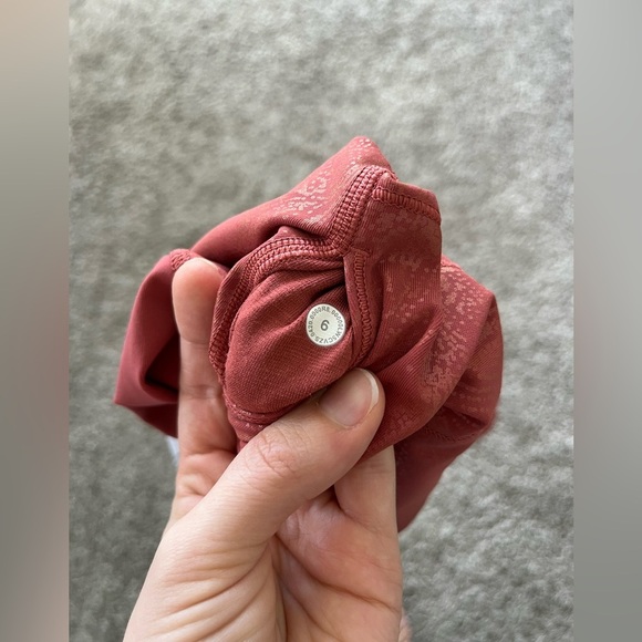 Lululemon Wunder Under High Rise Legging 28" Pink Shiny Pattern Women's Size 6 - Picture 2 of 12